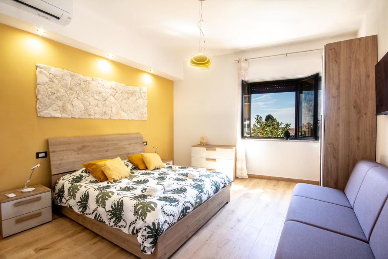 Casa Leonida Apartment Таормина Екстериор снимка