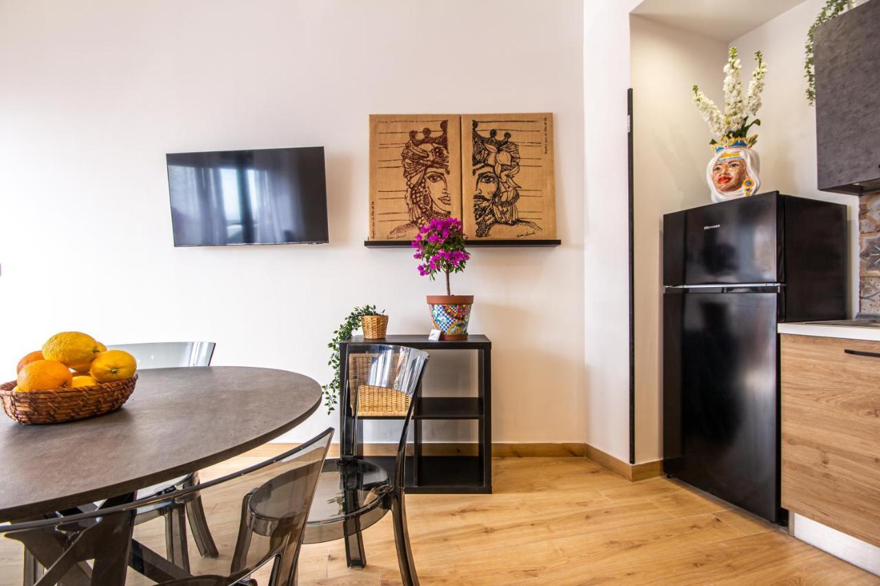 Casa Leonida Apartment Таормина Екстериор снимка